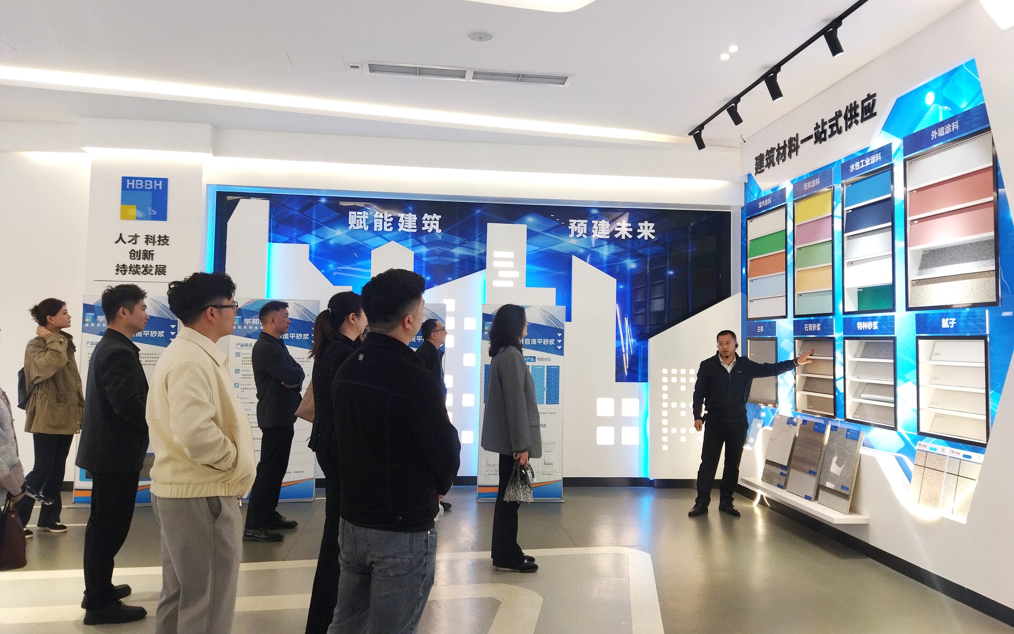 成都市青年企业家商会考察团莅临3499拉斯维加斯参观交流 成都市青年企业家商会考察团莅临3499拉斯维加斯参观交流