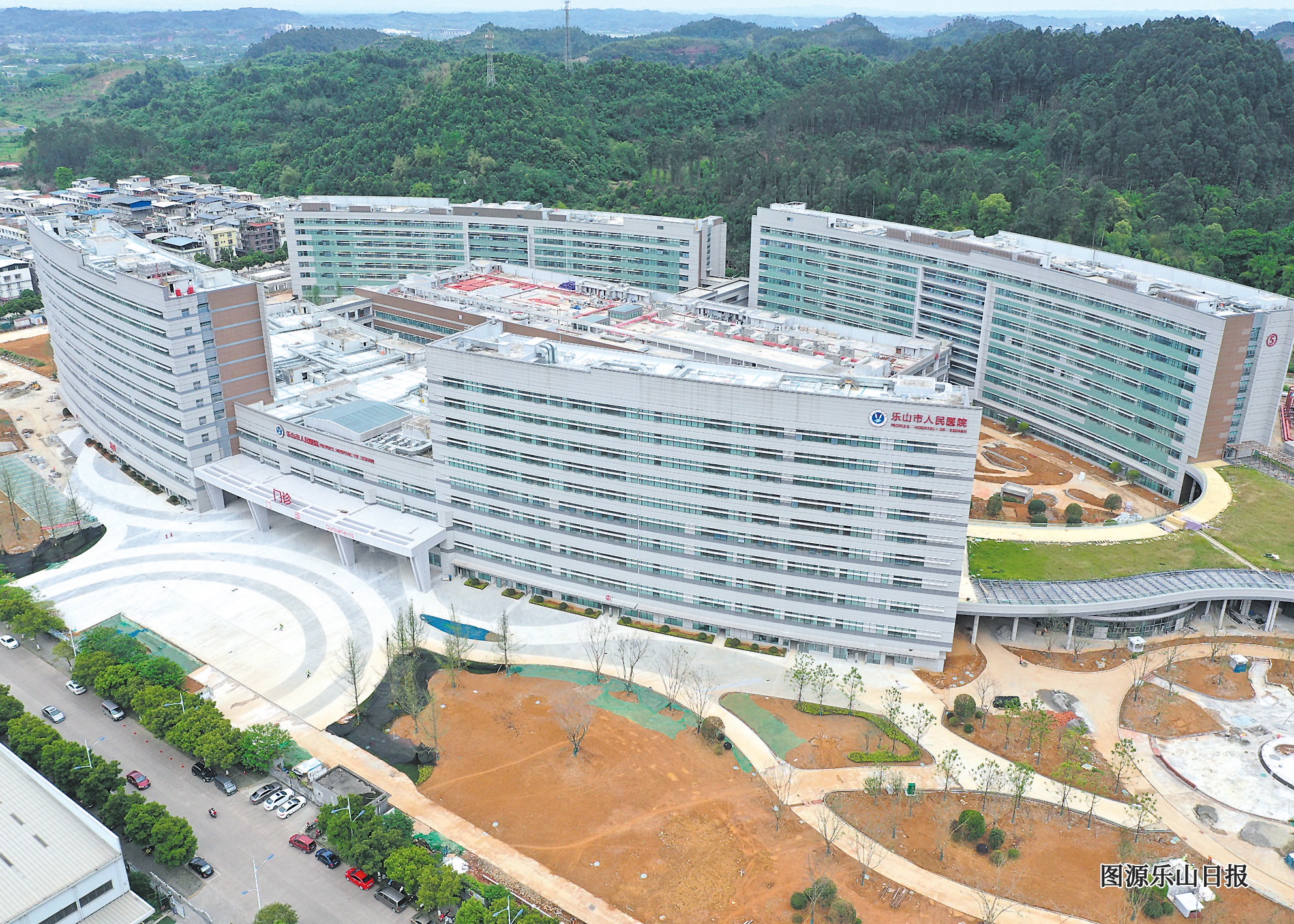 乐山市新区医院-3499拉斯维加斯项目-轻质抹灰石膏、天然找平石膏
